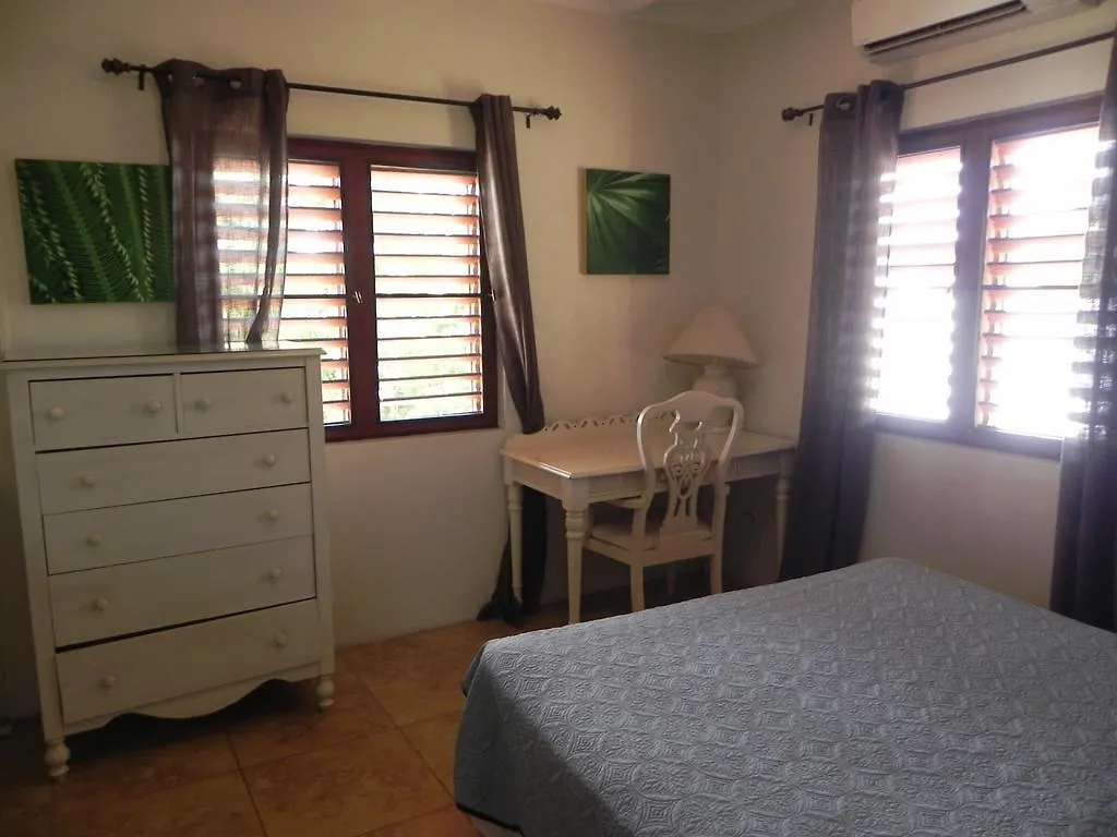 Villa Touloulou English Harbour 4*,