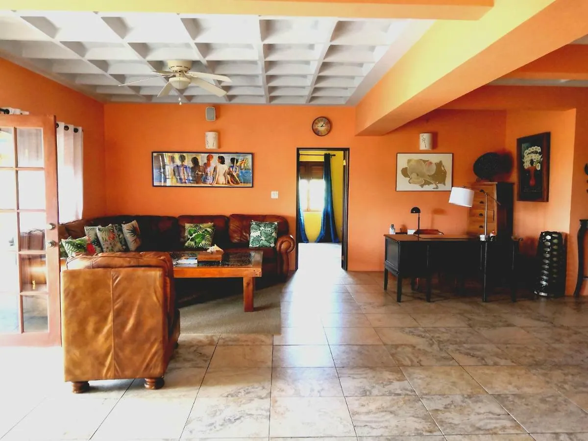 Villa Touloulou English Harbour